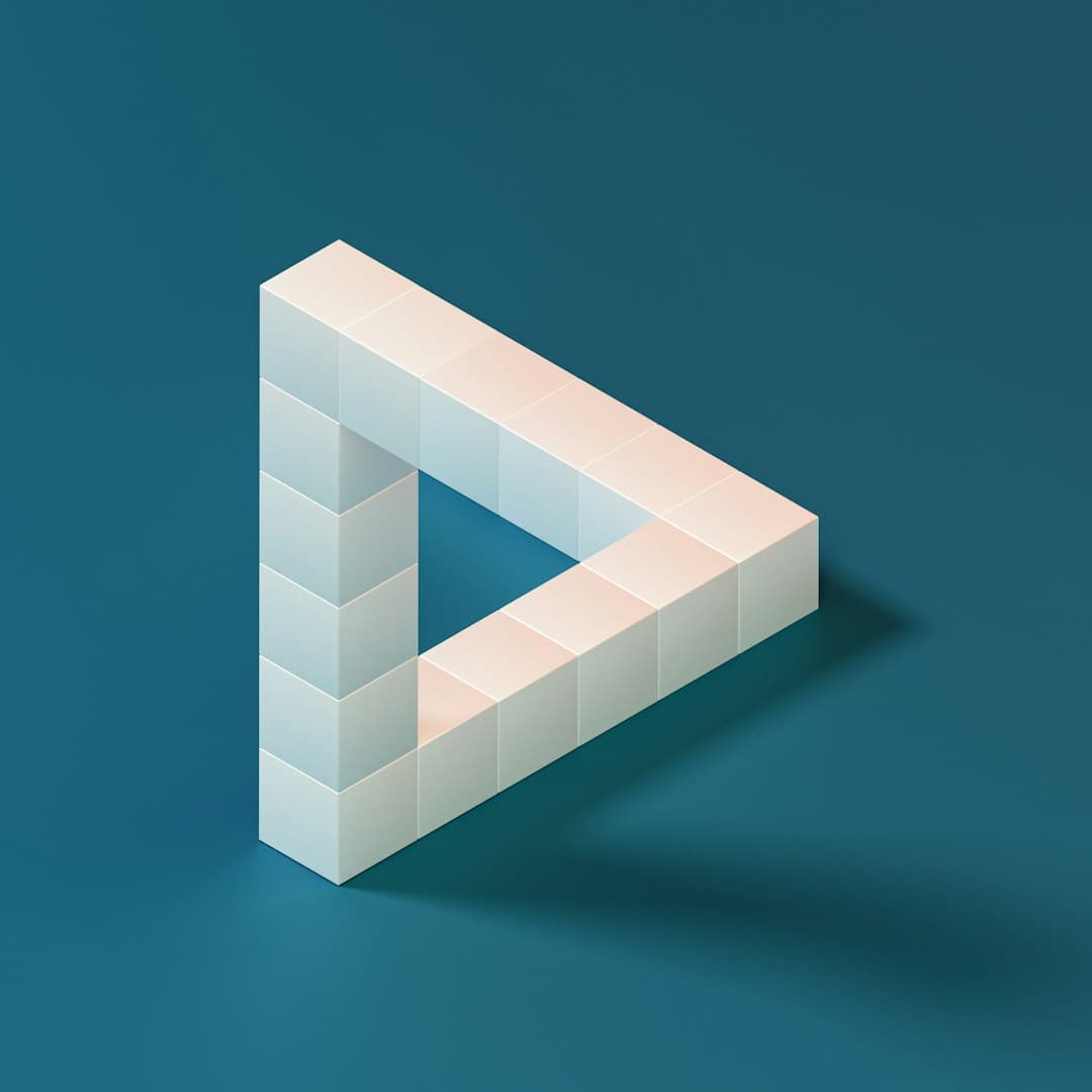 Les triad pairs